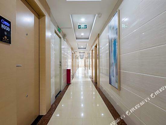Yimi Hotel (Guangzhou Yuexiu Park Xiaobei Metro station)