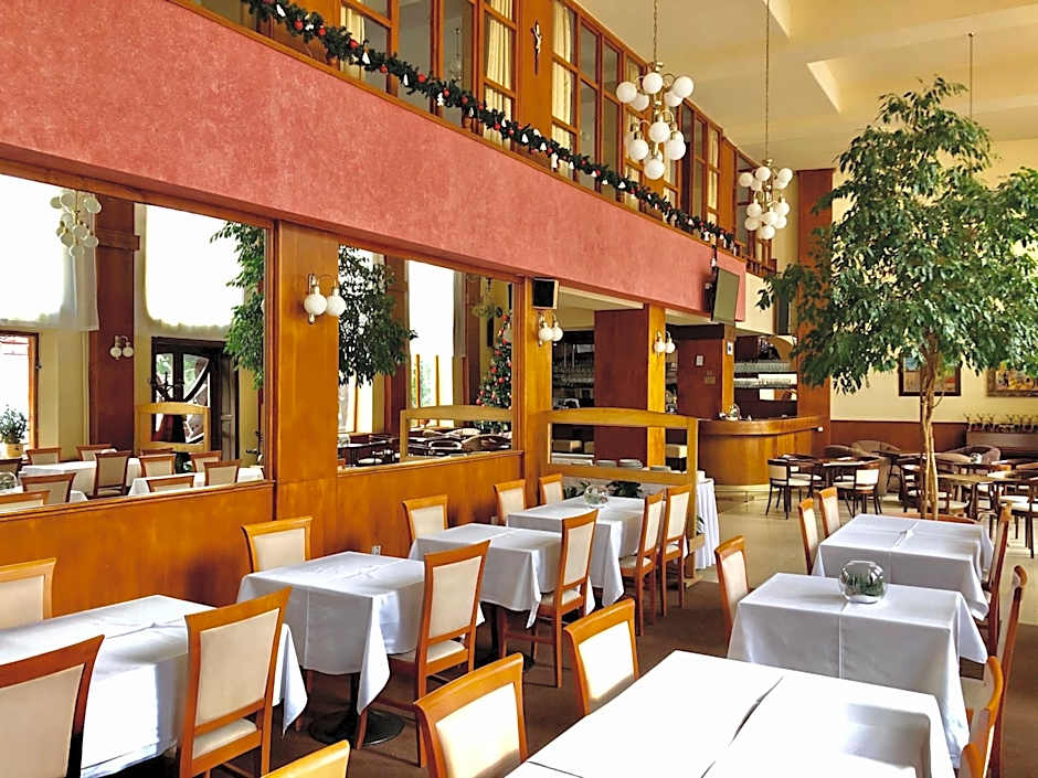 Hotel Grand Matej