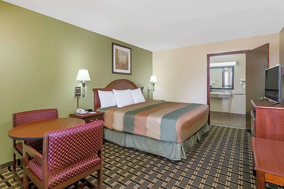 Days Inn by Wyndham Blakely