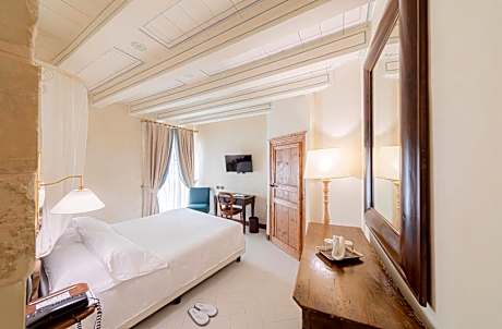 Classic Double or Twin Room