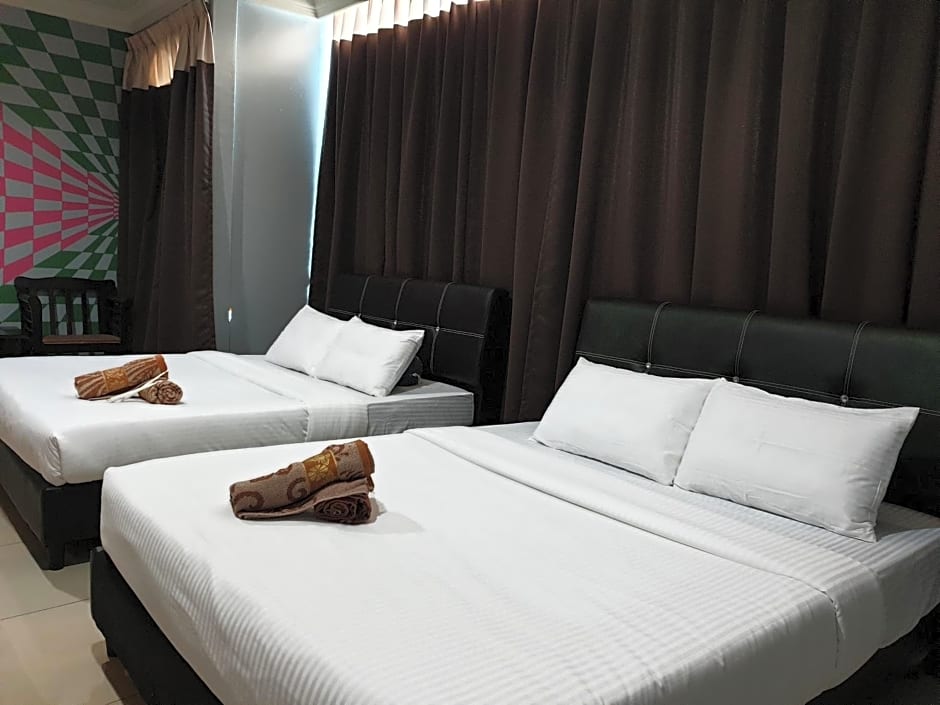 Ghazrins Hotel Dataran Larkin