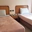 New Pola Hotel