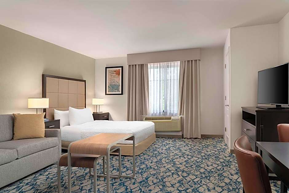 Homewood Suites By Hilton Cambridge-Arlington