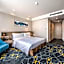 Q-Box Hotel Shanghai Sanjiagang