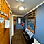 Astra Whale - Waterfront Boutique Hostel in Lofoten