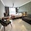 Avenue Aparthotel