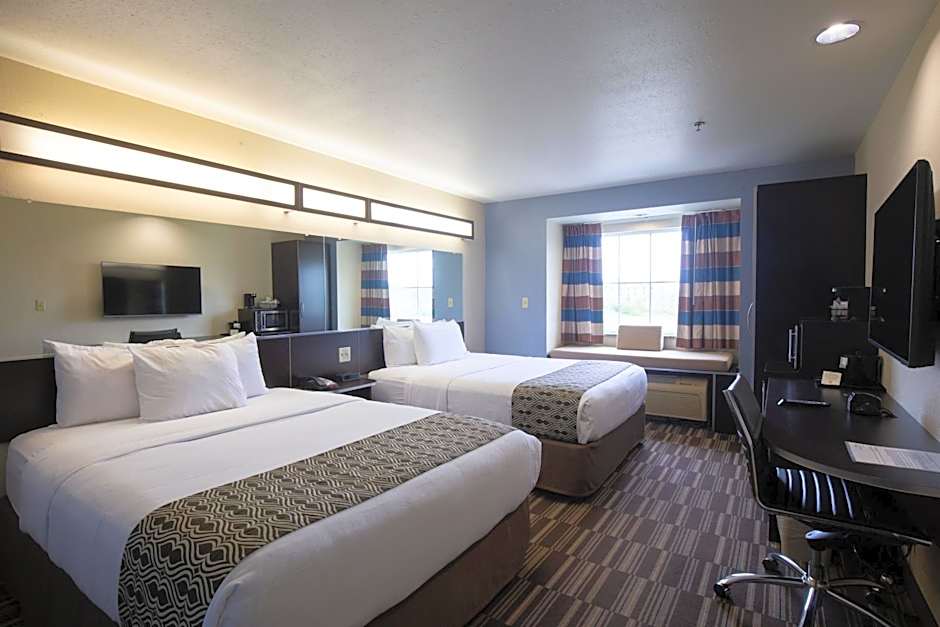 Microtel Inn & Suites By Wyndham Waynesburg