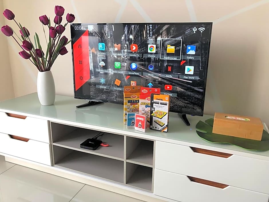 Icon City 8Pax SunwayPyramid & Lagoon CityView