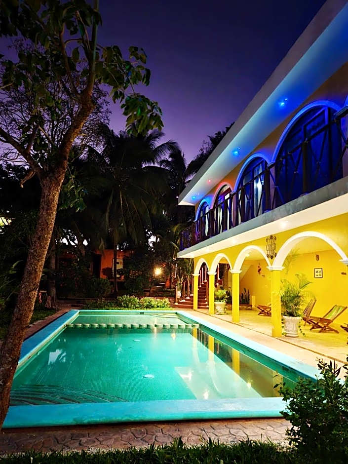 Saak Luúm Ruta Puuc