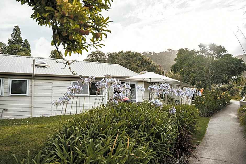 Tatahi Cove Back Packer