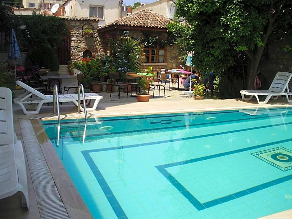 Nazar Hotel
