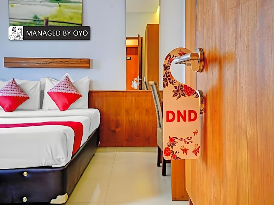 Super OYO Flagship 90501 Hotel Montameri