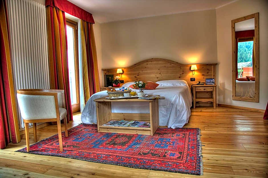 Cresta Et Duc Hotel