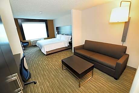 Standard King Room with Sofa Bed