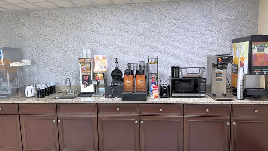 Days Inn By Wyndham Lexington-Columbia