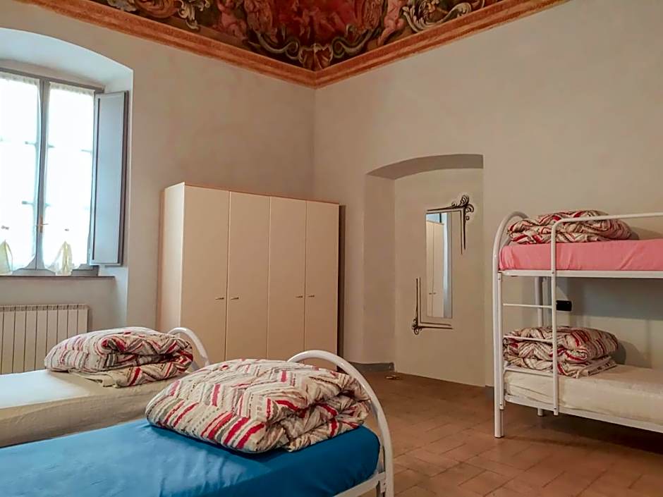 Photo 1 of 5 of Quadruple Room with Private External Bathroom