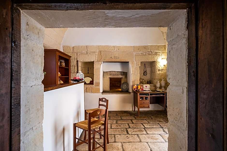 Agriturismo Alonì Costarella Masseria