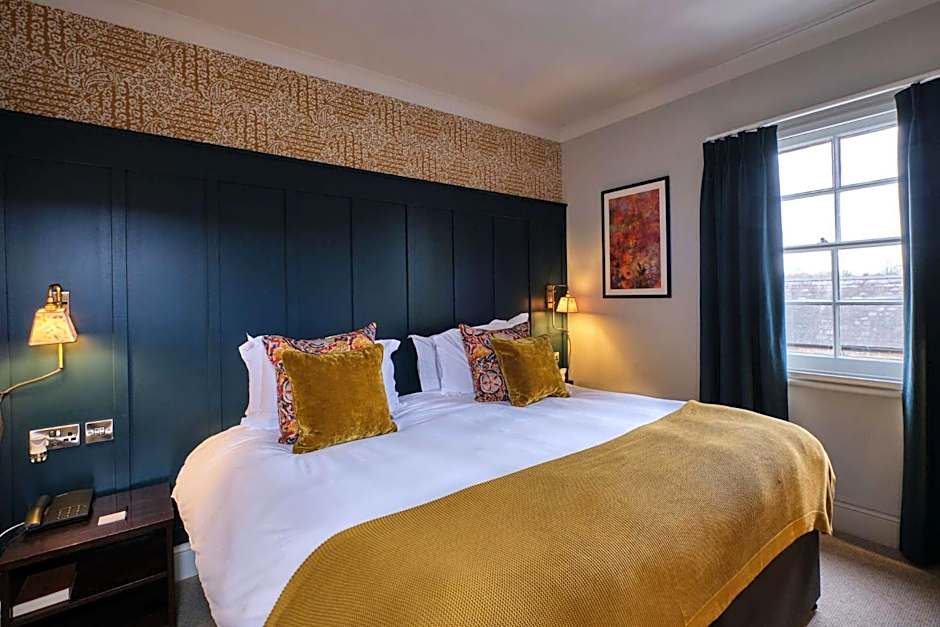 The Bulls Head Hotel