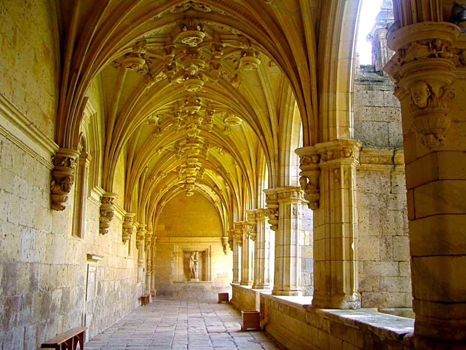 Hotel Real Monasterio de San Zoilo