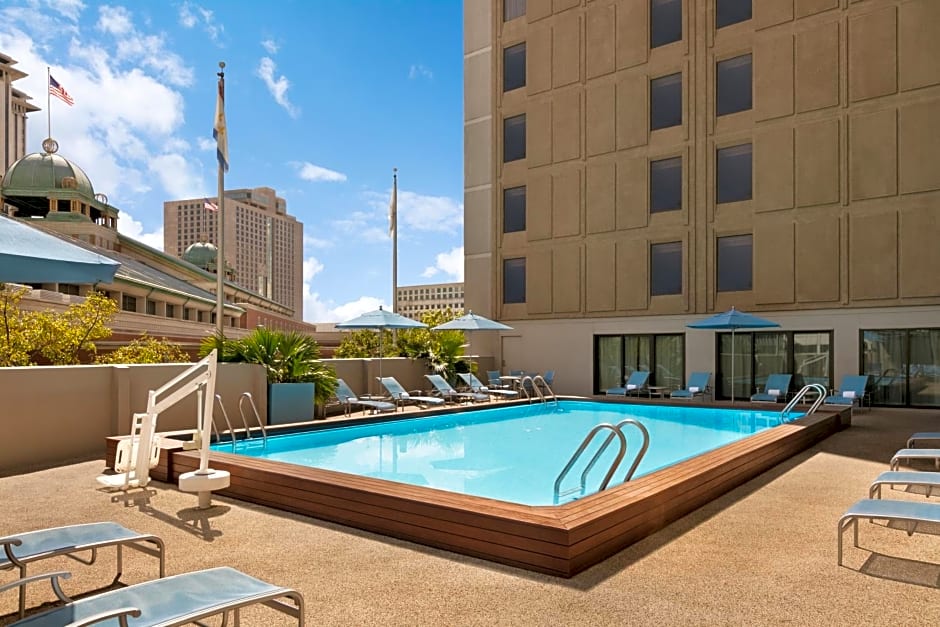 DoubleTree by Hilton New Orleans