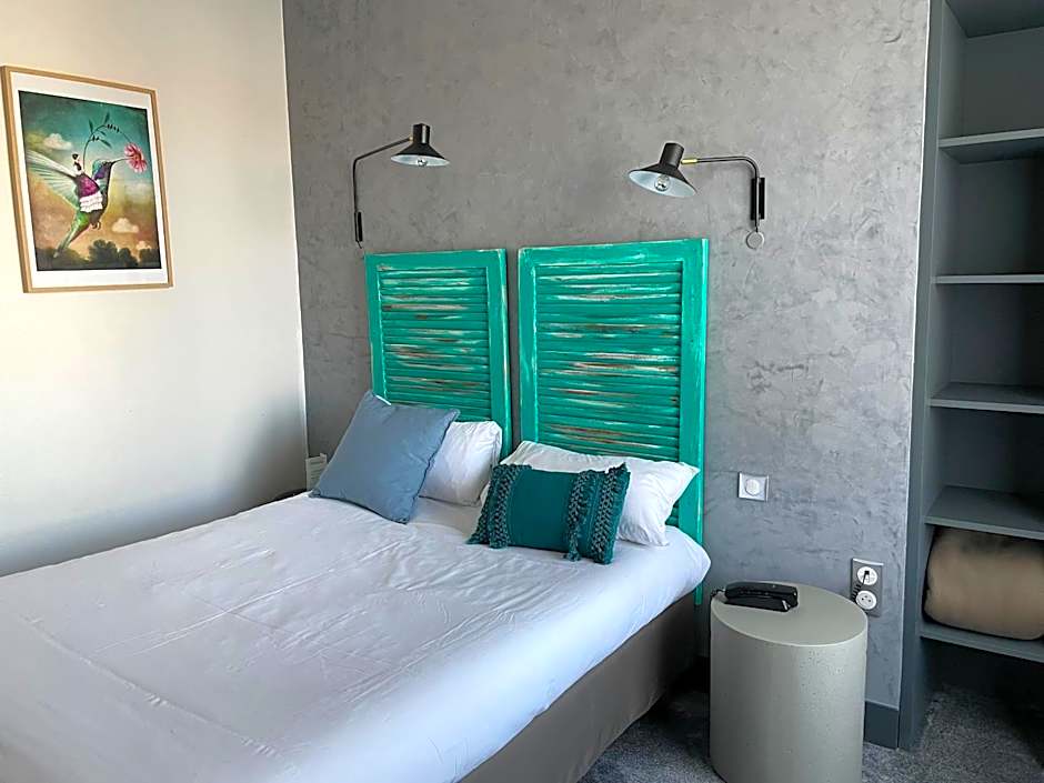 Urban Jungle Hotel Orleans --- ex Grand Hotel