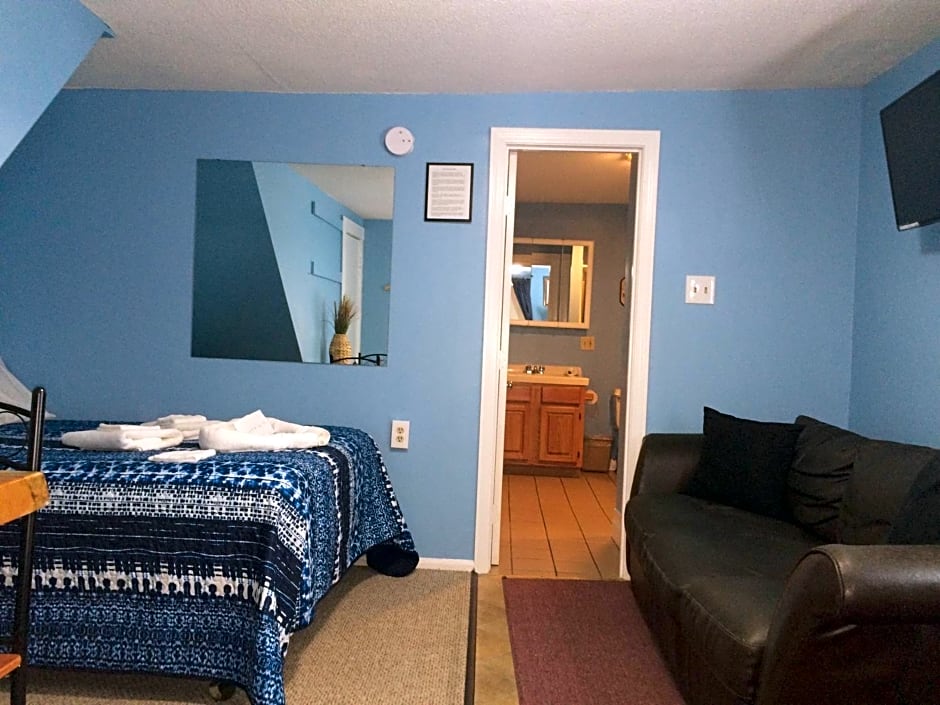 The New Oceanic Inn