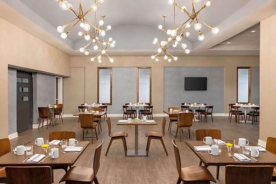 The American Hotel Atlanta Downtown, Tapestry Collection by Hilton