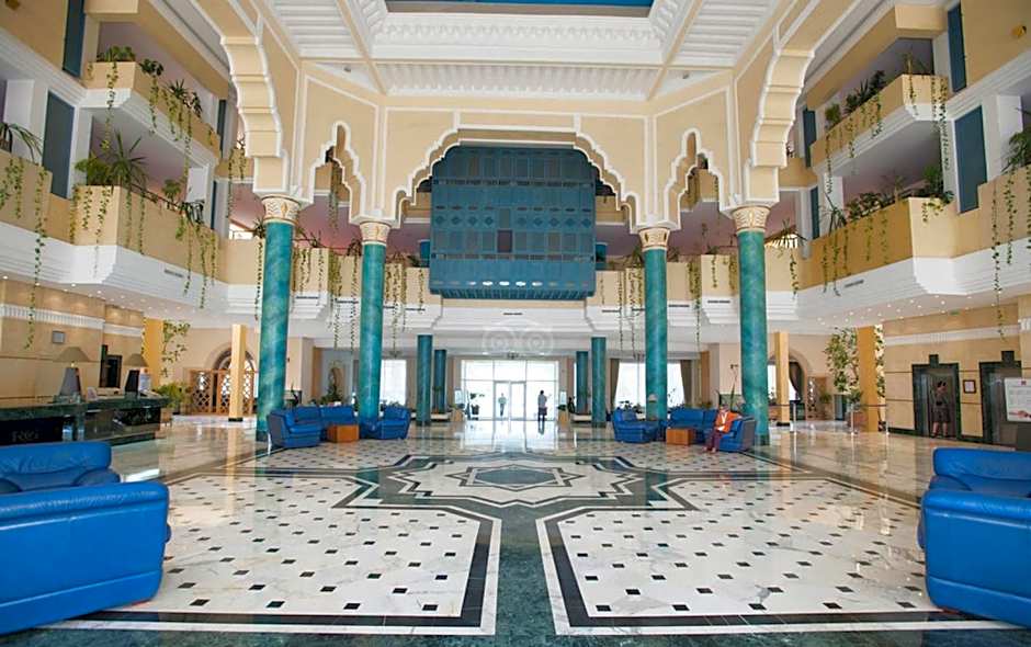 Royal Garden Palace - Families and Couples