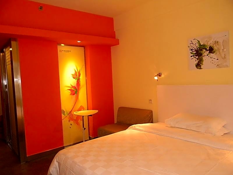 Yanjiang East Garden Inn