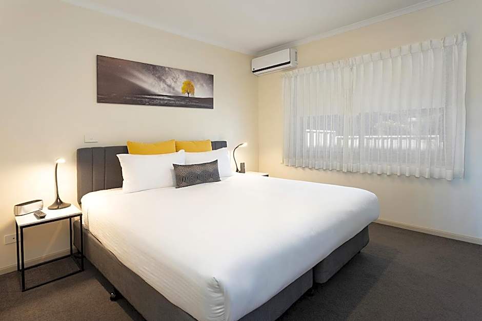 Quest Tamworth