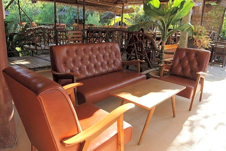 Suchanaree At Leam Ngop