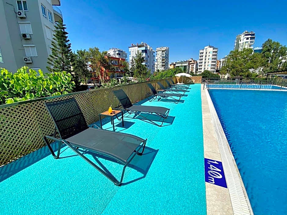 Zeynel Hotel
