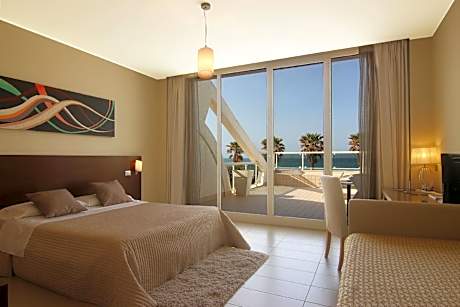 Martur Resort