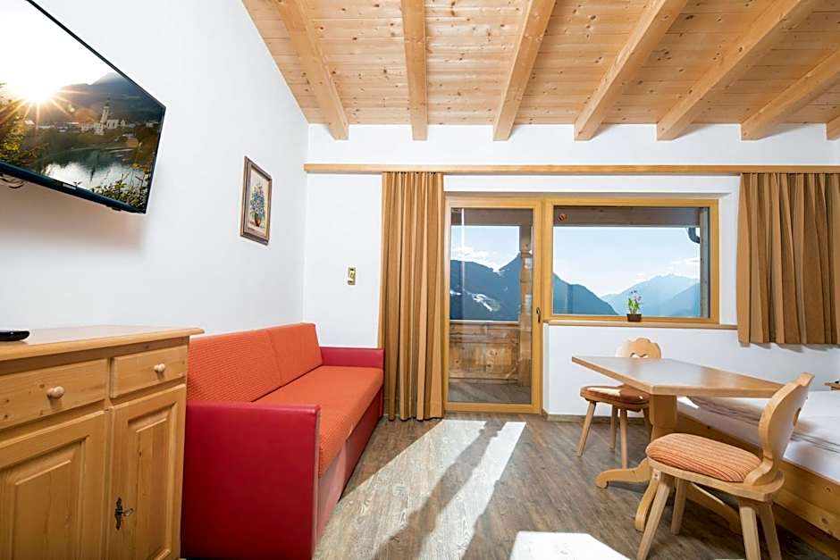 Hotel & Alpengasthof Pinzgerhof