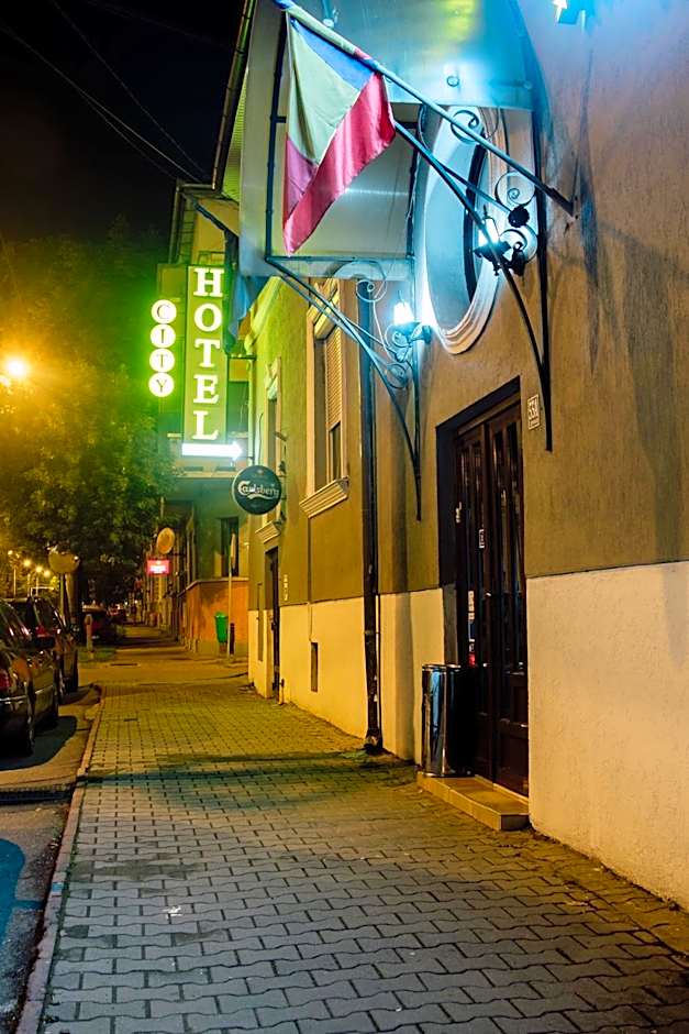 Carnival City Hotel Oradea