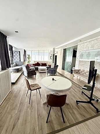 Hotel Jolie Apartments