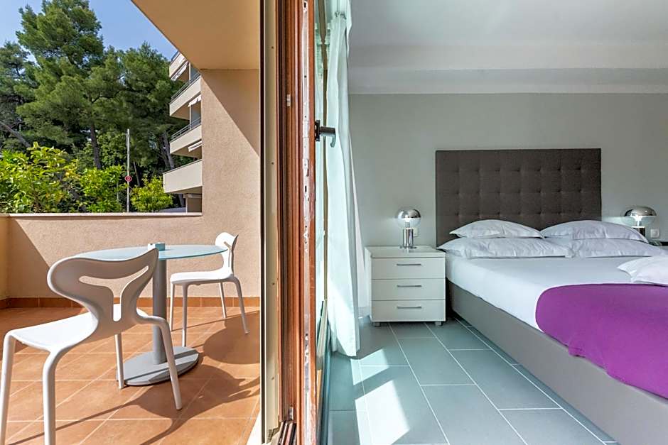 The Residence Aparthotel