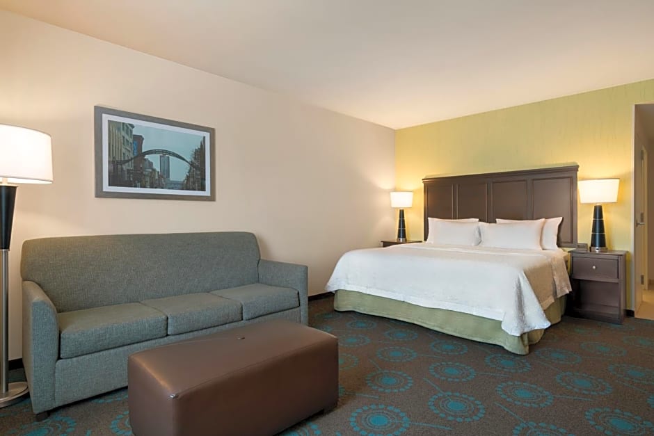 Hampton Inn & Suites Wilmington Christiana