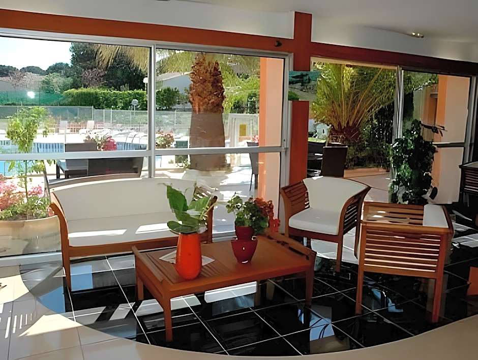 Brit Hotel Confort Helios Agde