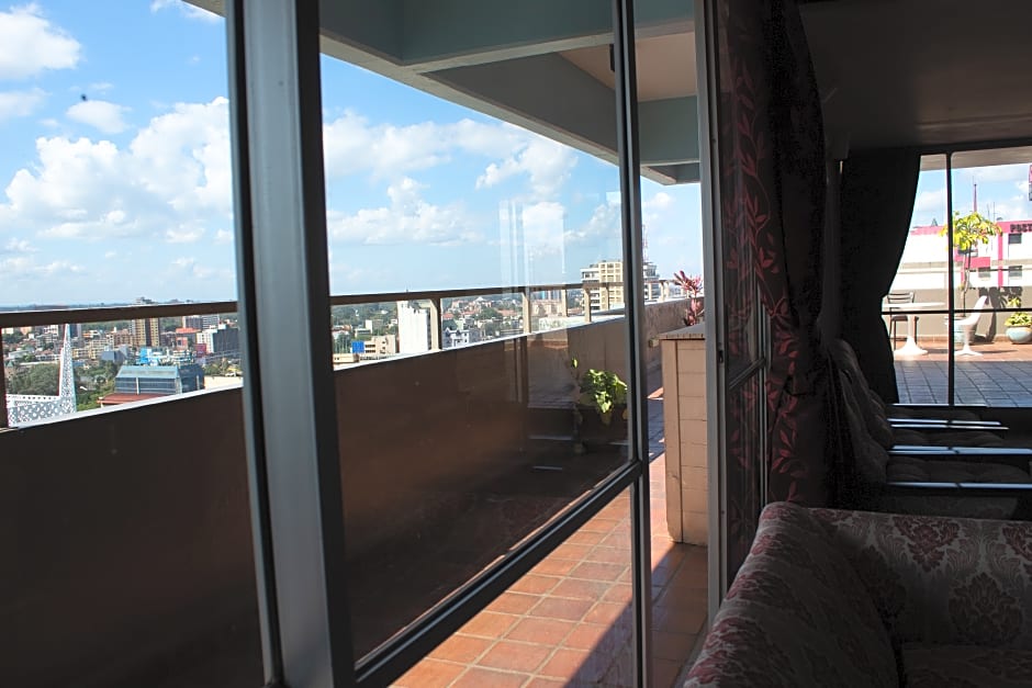 Chester Hotel & Suites