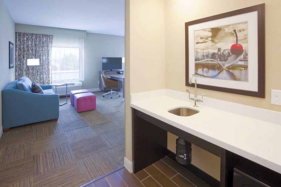 Hampton Inn By Hilton Minneapolis/Roseville, MN