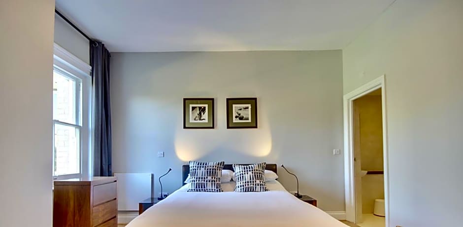 Orange Grove Hotel & Gardens