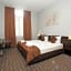The Atrium Hotel