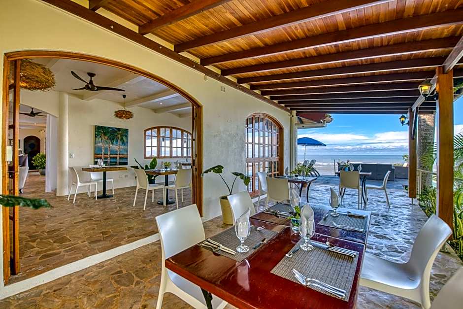 El Castillo - Adults only