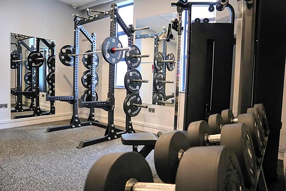 Holiday Inn Express Belfast City Queens Quarter By IHG