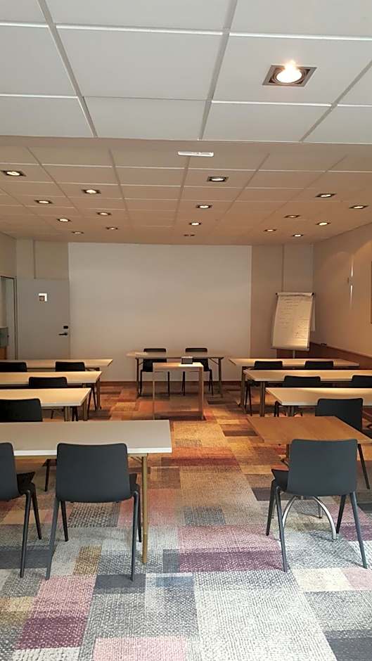 ibis Saint-Omer Centre