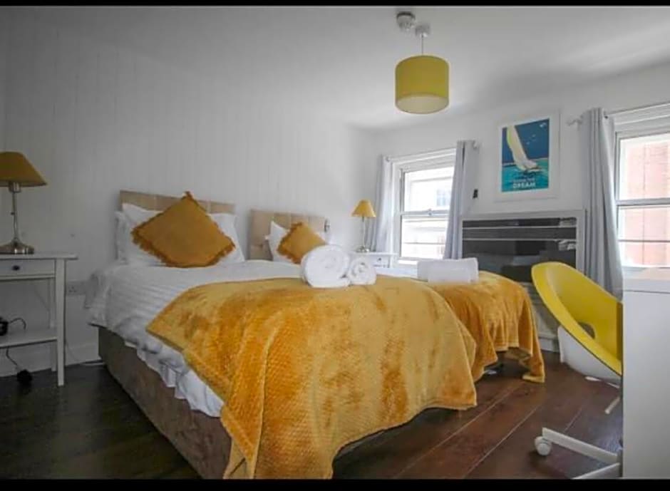 The Wheatsheaf Hotel