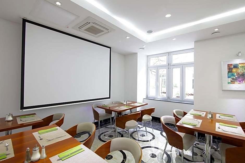 Best Western Plus Hotel Arcadia