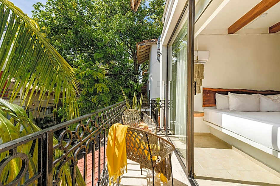 Caribbean Paradise Boutique Hotel