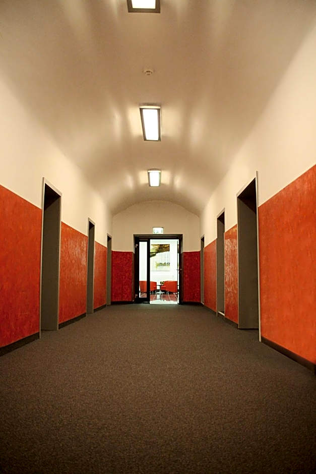 ALCATRAZ Hotel am Japanischen Garten